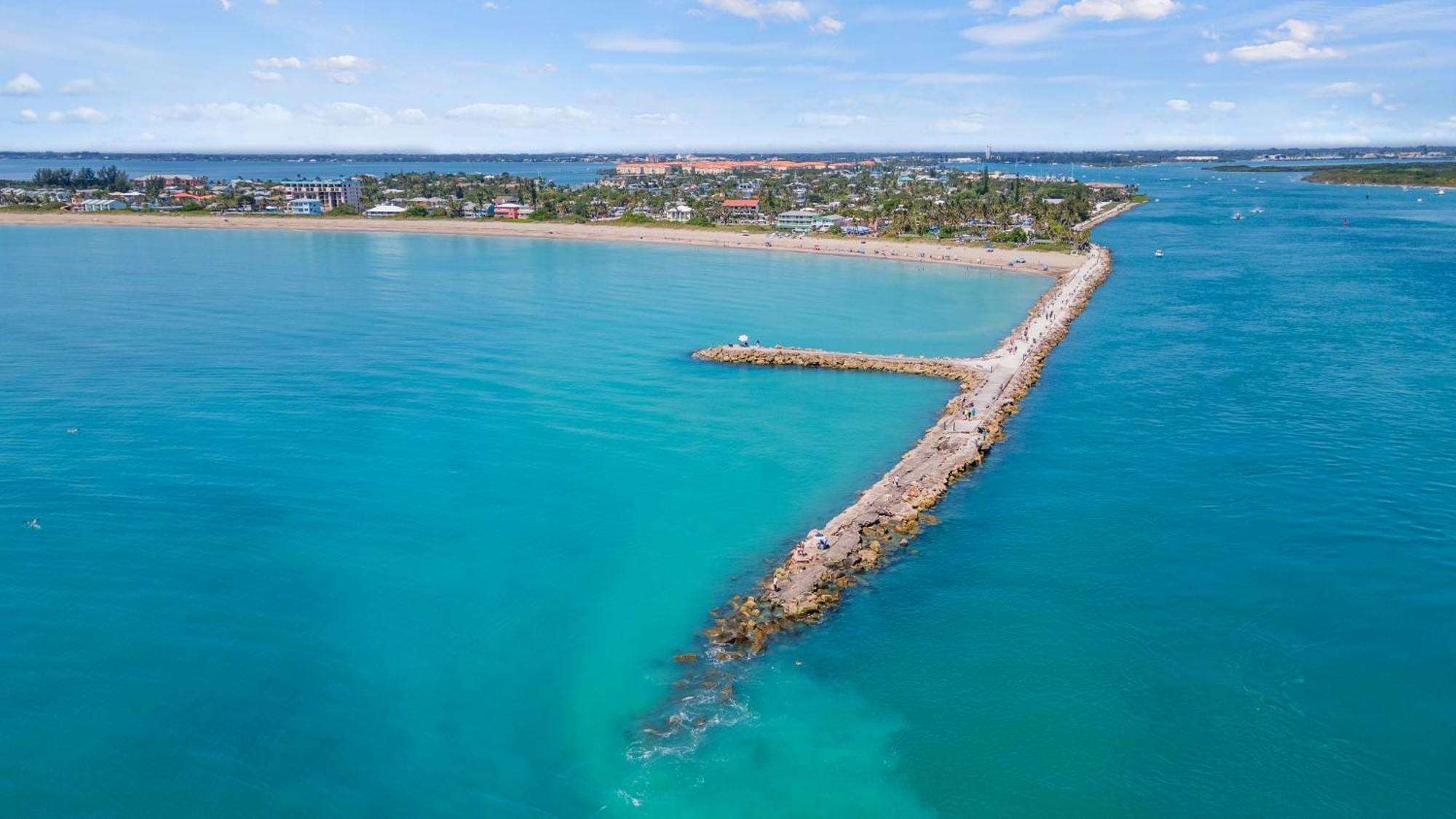 Oceanfront Inn, Inlet View Room, King Bed, #14 Fort Pierce Buitenkant foto